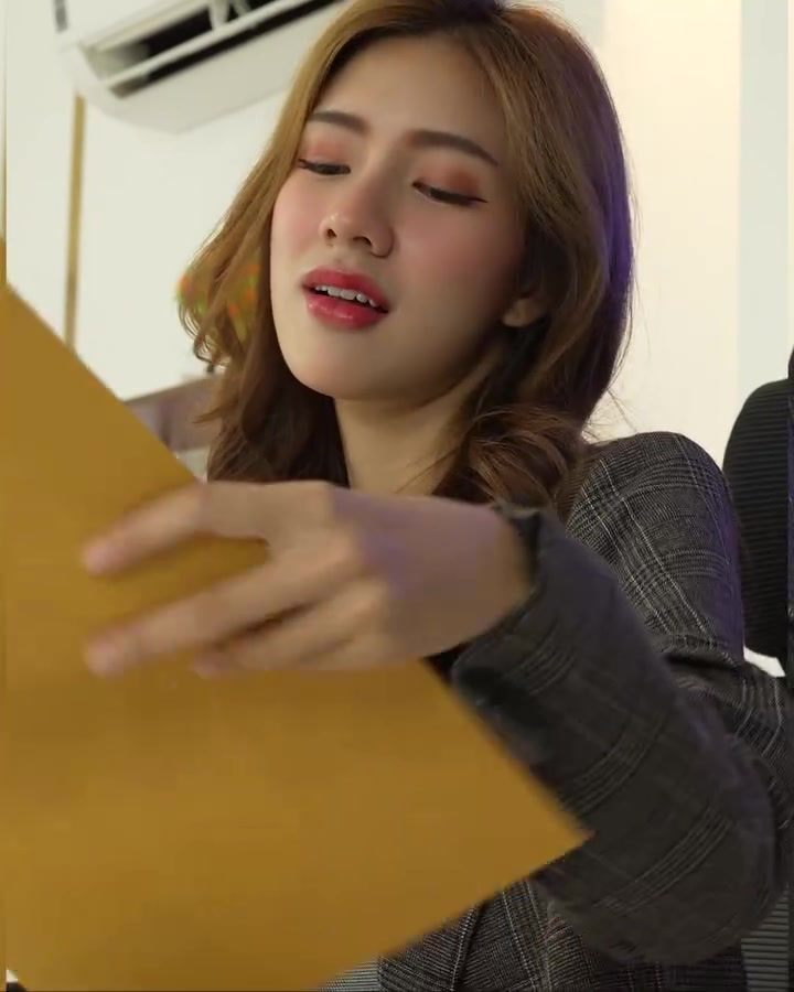 [ครบชุด] 2808291 มีแฟนเป็นดาราใหญ่ ต้องทำยังไงถึงจะคู่ควร