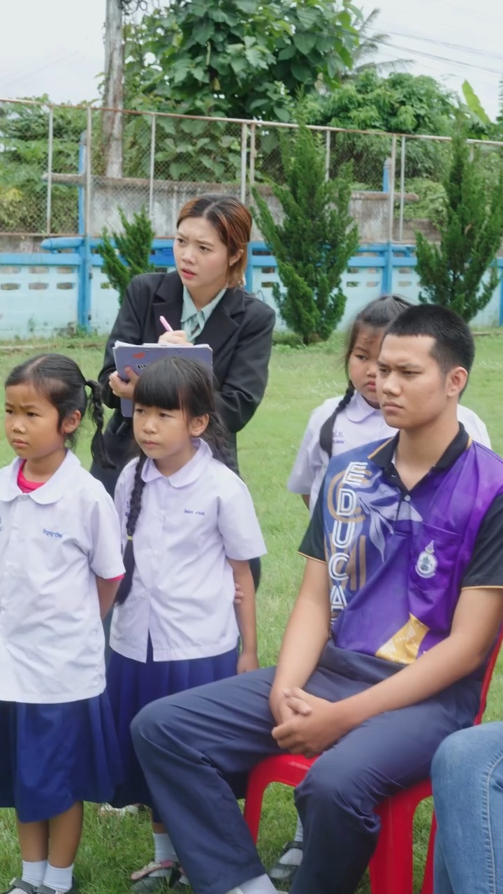 [ครบชุด] 2808198 เรื่องนี้ครูหรือนักเรียนผิด หนังสั้น ไฟเขียว