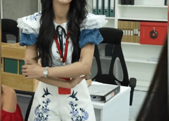 [ครบชุด] 2808168 ในใจยังรัก แต่ปากแข็งไม่พูด