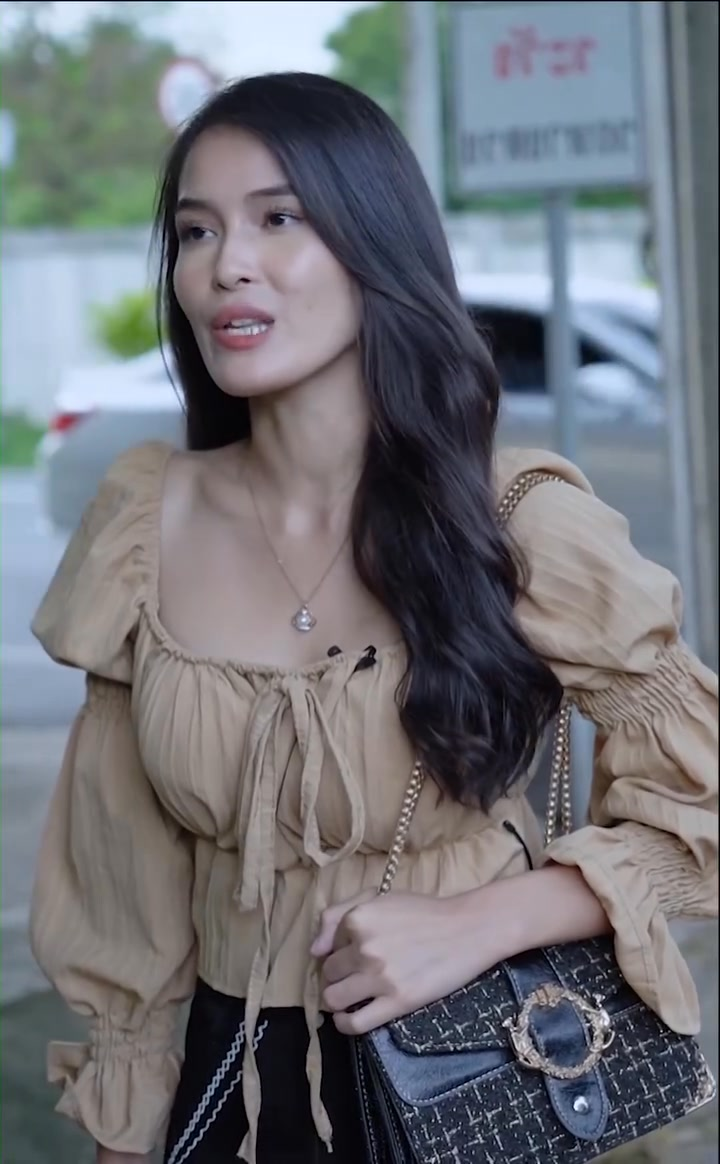 [ครบชุด] 2208374 พี่น้องภาษาอะไร กินข้าวกัน2ต่อ2และนอนด้วยกันได้