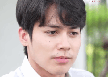 1008175 มาเสนองานทั้งที ของขวัญมีแค่นี้เองเหรอ