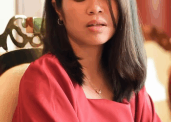 1008177 ผู้หญิงอะไรแย่งแฟนคนอื่นยังทำเป็นภูมิใจ