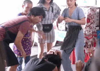 [ครบชุด] 1508046 แม่ค้ากล้วยทอด