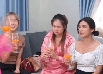 [ครบชุด] 1209160 ที่ทำงานก็ต่ำต้อยกลับมาที่บ้านก็เป็นแค่ลูกแม่บ้านอีก