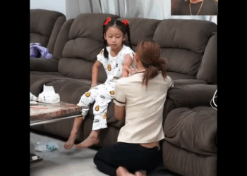 [ครบชุด] 1209267 ถ้าคิดจะคบกับคนมีลูกติด ก็ต้องรักลูกเค้าด้วย !!!