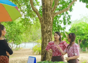 [ครบชุด] 1209164 แตงโมพ่นสี คิดว่าจะตบตาเจ๊ใหญ่ได้งั้นเหรอ โพนี่ รีแลค