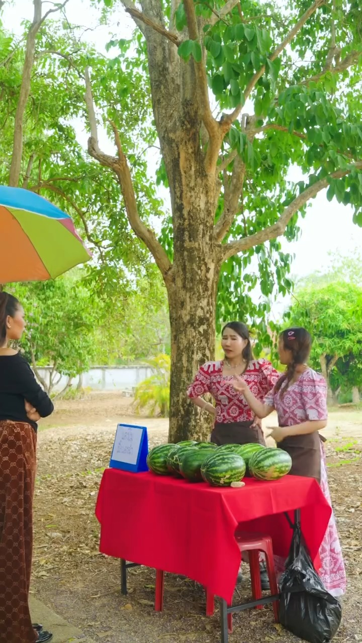 [ครบชุด] 1209164 แตงโมพ่นสี คิดว่าจะตบตาเจ๊ใหญ่ได้งั้นเหรอ โพนี่ รีแลค