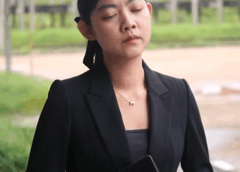 [ครบชุด] 1209189 บริษัทอะไร ให้คนงานกินข้าวบูด กาลเวลา สตูดิโอ