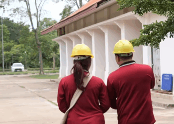 [ครบชุด] 1209316 ทำไมคนงาน มานั่งกินข้าวตรงนี้ เต็มเรื่อง กาลเวลา สตูดิโอ