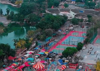 [ครบชุด] 1009026 แผนการจับคนรวยให้อยู่หมัด แม่นิดออนทัวร์