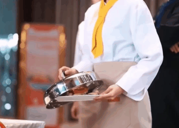 [ครบชุด] TQ053 ในนาทีสุดท้ายของการแข่งขัน เด็กสาวเทผลงานของตัวเองทิ้ง