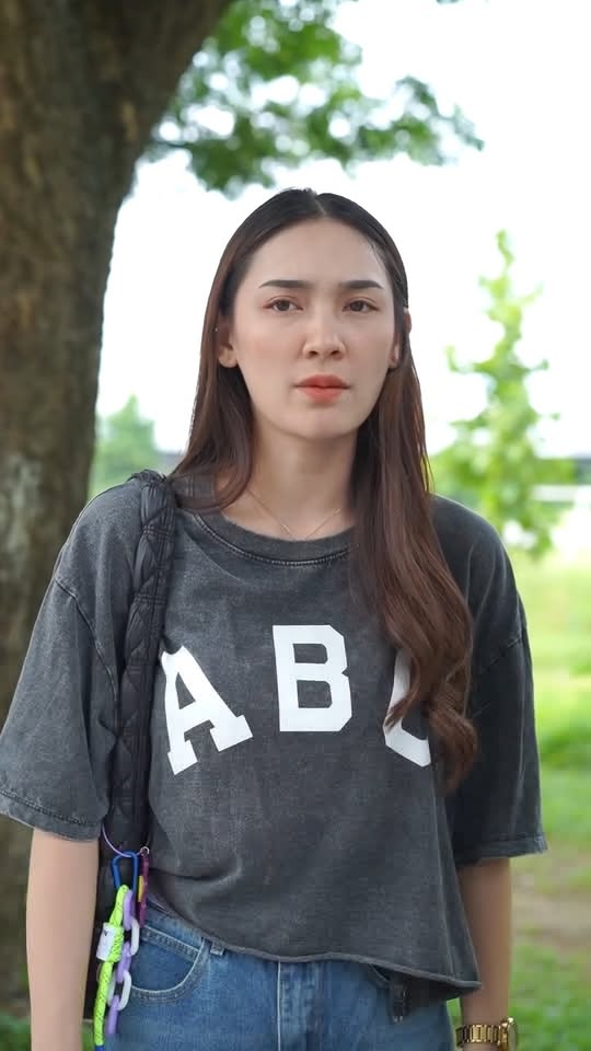 [ครบชุด] 2009107 เงินเดือนผัวแก แค่ฉันเติมน้ำมันรถก็หมดแล้ว