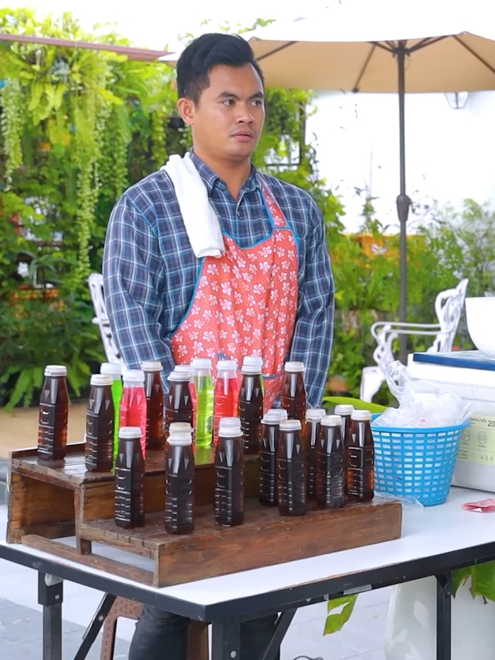 [ครบชุด] 2009166 คนขายโอเลี้ยงกระจอกนี่นะเป็นน้องชายประธาน ตาทิพย์