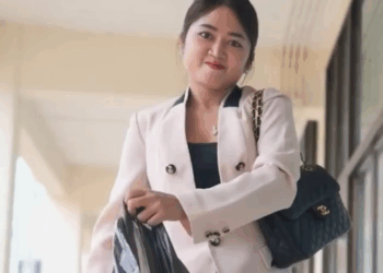 [ครบชุด] 1009115 ทำไมป้าแม่บ้านไม่ได้โบนัสเหมือนคนอื่น