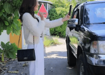 [ครบชุด] 1009163 มือถือสื่อรัก