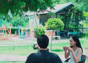 [ครบชุด] 1009183 เพื่อนกินหรือเพื่อนแท้ แม่นิดออนทัวร์