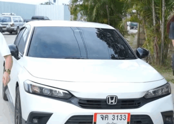 [ครบชุด] 2009037 แอบนัดเจอชู้ จนลืมลูกตัวเอง