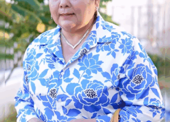 [ครบชุด] 2609092 ผู้หญิงที่เป็นแม่บ้าน ไม่ใช่ว่าทำอะไรไม่เป็นเลย โจมาย ออนทัวร์