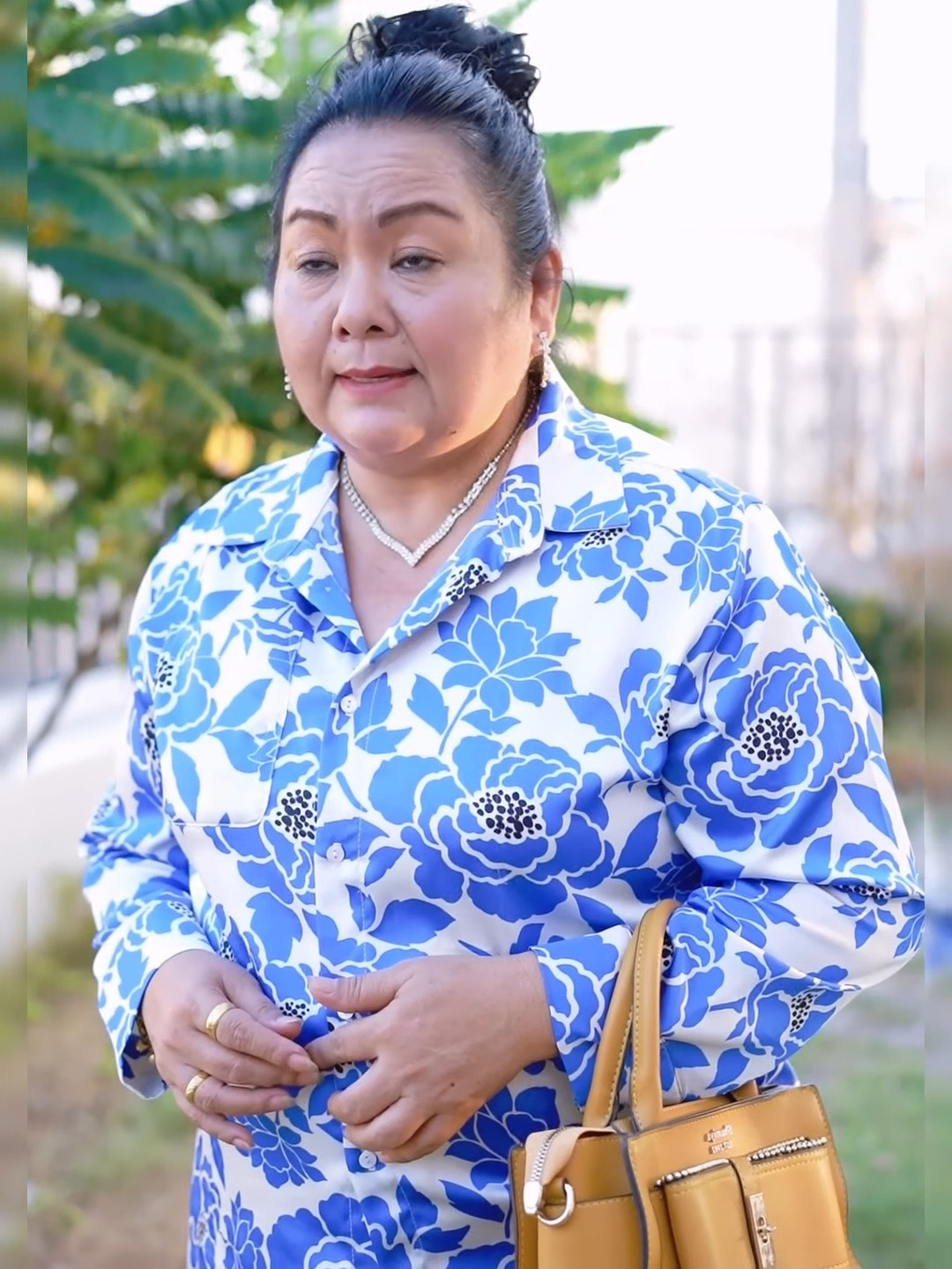 [ครบชุด] 2609092 ผู้หญิงที่เป็นแม่บ้าน ไม่ใช่ว่าทำอะไรไม่เป็นเลย โจมาย ออนทัวร์