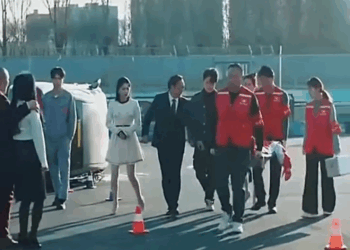 [ครบชุด] TQ09126 เทพแห่งความเร็วบนสนามแข่ง