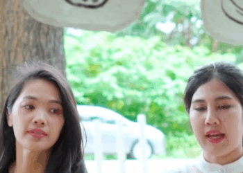 [ครบชุด] 2009351 ขายก๋วยเตี๋ยวชามละ 20 จะไปซื้อกระเป๋าแบรนด์เนมของแท้ ได้ยังไง