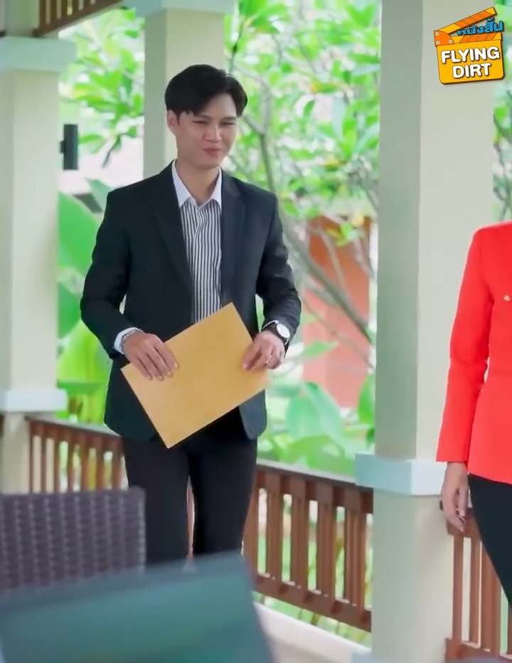 [ครบชุด] 2009343 เงินเดือนประจำก็ไม่มี เอาความกล้าที่ไหน