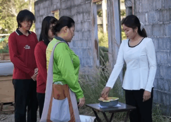 [ครบชุด] 1209246 ใครให้คนงานกินอาหารกลางวันแค่ไข่ต้ม กาลเวลา แชนแนล