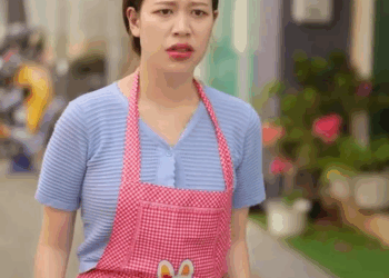 [ครบชุด] PI10257 เจอเด็กกำลังจะโดuรถชu จะเข้าไปช่วยทันไหม ไปดูกัน กระดิ่งสตูดิโอ