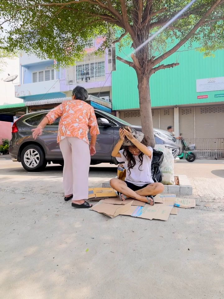 [ครบชุด] PI10296 เศรษฐีคายทองใส่กะลาขอทานทำไม ละครสั้น มังกรทองฟิล์ม