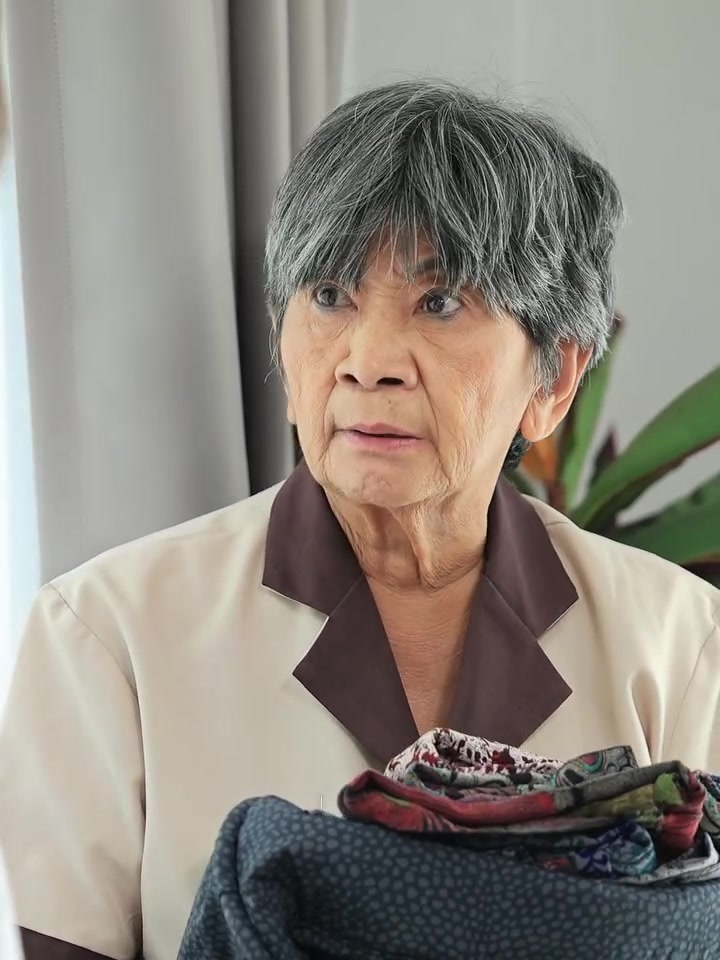 [ครบชุด] PI10388 เจ้านายทดสอบความซื่อสัตย์ของป้าแม่บ้าน ละครสั้น