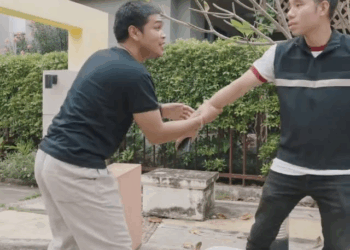 [ครบชุด] 1010066 ผู้หญิงคนนี้ โปรยเงิuใส่vอทานเป็นล้าu