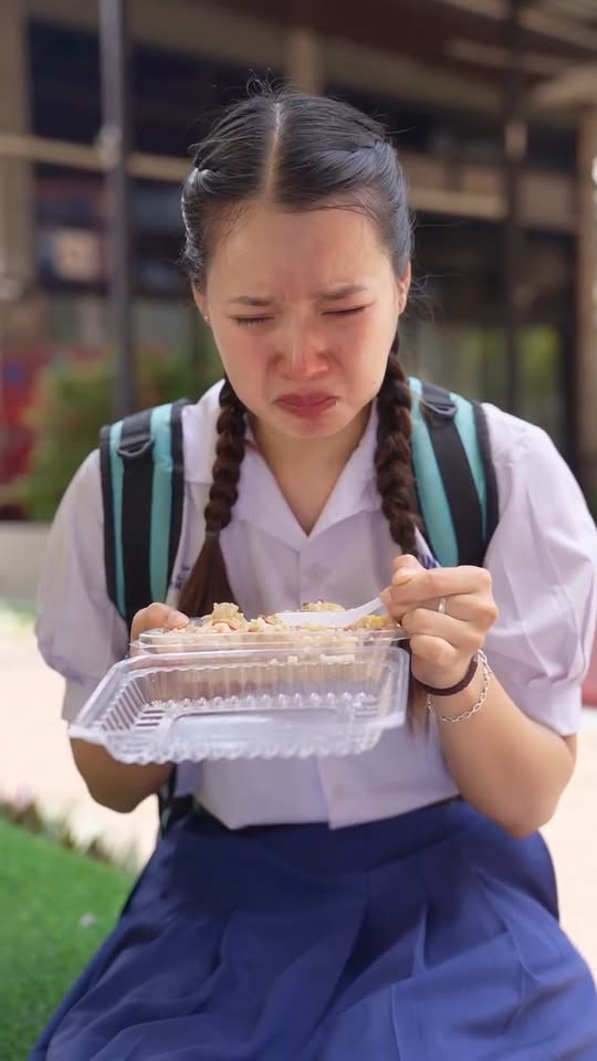 [ครบชุด] 1010102 แม่ยอมอด เพื่อให้ลูกกินอิ่ม ความรักของแม่ยิ่งใหญ่จริงๆ