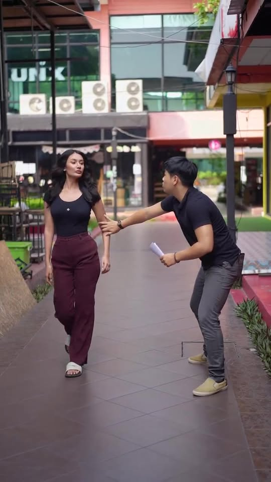 [ครบชุด] 1010173 ไล่ลูกไล่เมียออกไปจากบ้าน