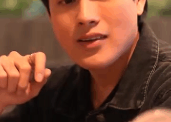 [ครบชุด] 1010342 ร่มหนึ่งคันอยู่ด้วยกันสามคนไม่ได้