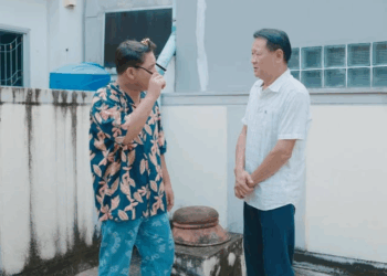 [ครบชุด] 1010347 รวยจัด จนต้องมายกของให้โจน