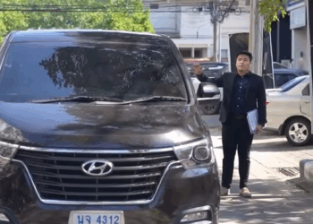 [ครบชุด] PI10036 ยอมทิ้งศักดิ์ศรีลูกผู้ชาย เพื่ออนาคตของครอบครัว