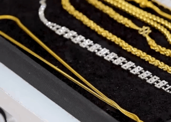 [ครบชุด] PI10045 แม่บ้านอมทองเพราะอะไร ละครสั้น มังกรทองฟิล์ม