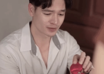 [ครบชุด] PI10085 มีผู้ชายตามมาขอแต่งงานทุกวัน เขาเป็นใครกันแน่