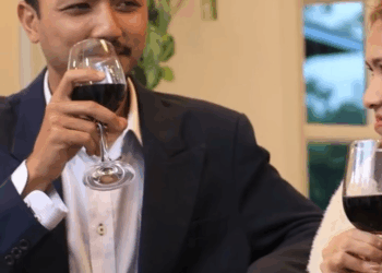 [ครบชุด] PI10114 ทอฝัuเขียนป้ายOย่าดื่มน้ำส้มเพราะอะไร ละครสั้น มังกรทองฟิล์ม