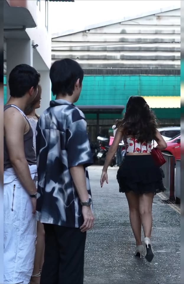 [ครบชุด] 2211200 คนหลายใจ ไม่ควรเหลือใครในชีวิต