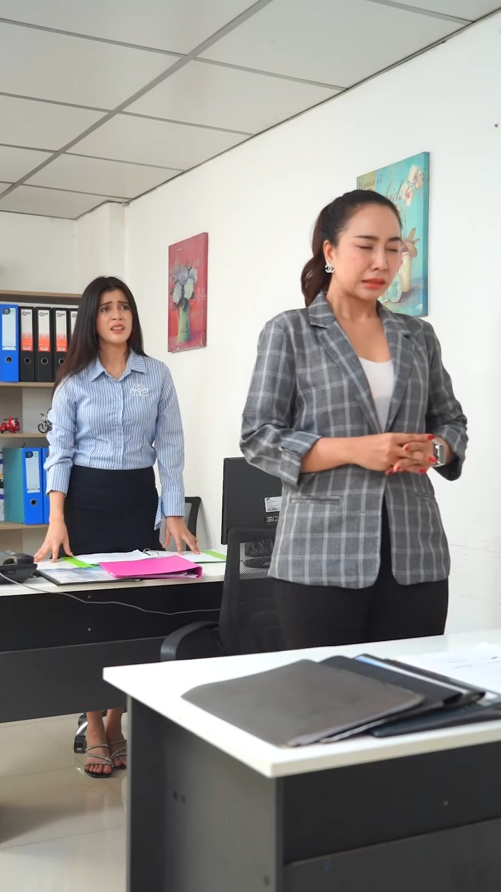 [ครบชุด] XU11037 นินทาเขา แต่เราทุกข์